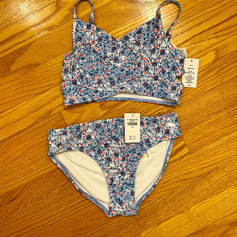 NWT Abercrombie Kids Girls Two Piece Bathing Suit Bikini Size 11/12